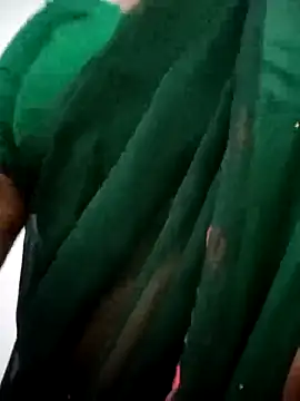 Snapshot of Neha-Bhabhi-Rasily chatting on March 12, 2025, 5:49 pm Neha-Bhabhi-Rasily online show from March 12, 2025, 5:49 pm