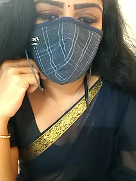 Snapshot of ashmitha chatting on November 17, 2025, 8:40 am ashmitha online show from November 17, 2025, 8:40 am