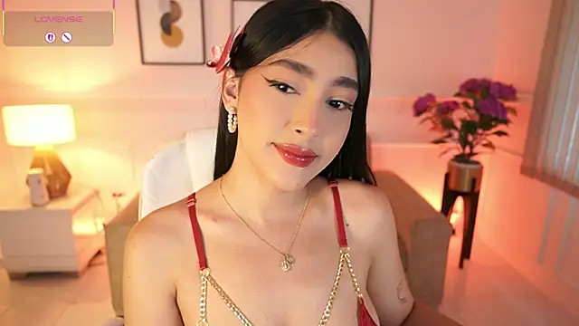 Snapshot of JulesBenett chatting on December 15, 2025, 11:38 am JulesBenett online show from December 15, 2025, 11:38 am