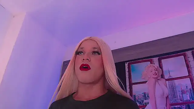 Snapshot of SashaNova chatting on November 14, 2025, 4:38 am SashaNova online show from November 14, 2025, 4:38 am