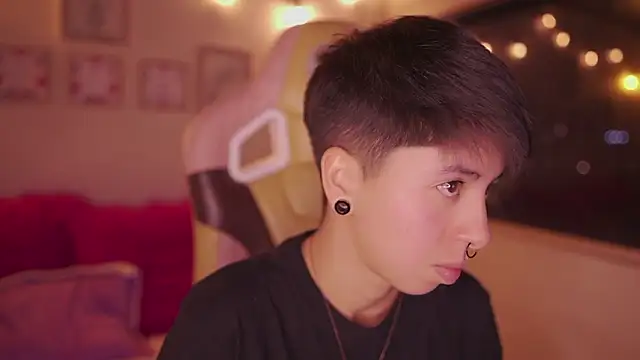 tommy blue online show from March 5, 2026, 1:57 am