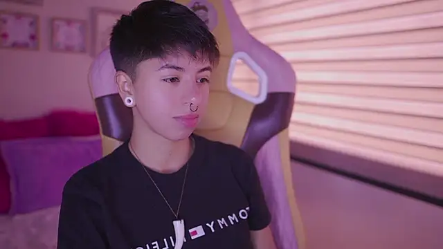 tommy blue online show from March 20, 2026, 1:56 pm