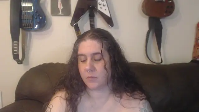 Dreaming Of Blue online show from March 10, 2025, 2:28 am