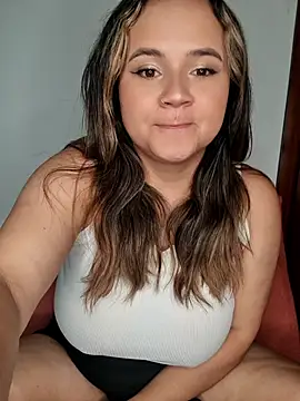 mandy-moore online show from May 31, 2026, 5:51 pm