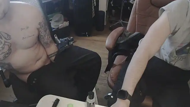 weknowourworth6999 online show from November 20, 2025, 2:40 pm