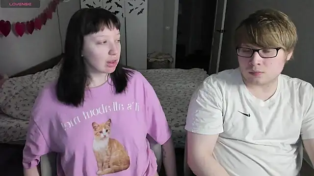 JayMollyy online show from May 3, 2026, 6:11 pm