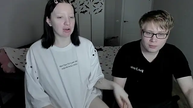 Snapshot of JayMollyy chatting on January 17, 2026, 8:12 pm JayMollyy online show from January 17, 2026, 8:12 pm