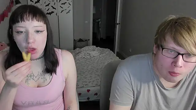 JayMollyy online show from April 29, 2026, 5:30 pm