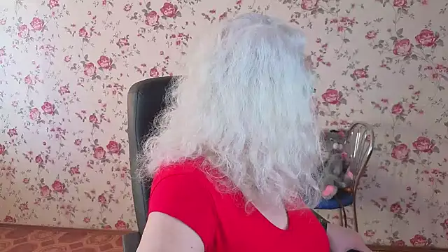 Maya Mayflower online show from March 12, 2026, 4:40 am