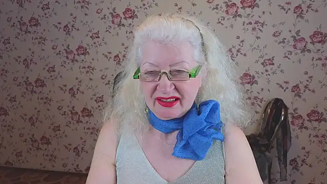 Maya Mayflower online show from February 17, 2026, 2:53 am