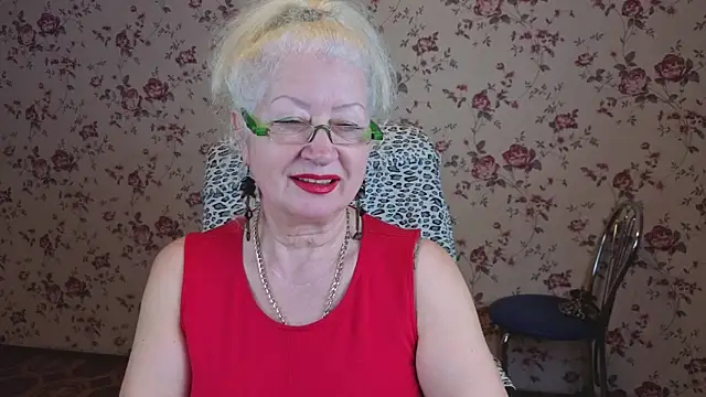 Snapshot of Maya_Mayflower chatting on November 23, 2025, 4:00 am Maya Mayflower online show from November 23, 2025, 4:00 am