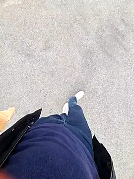 GM51-1988 online show from October 6, 2025, 10:27 am