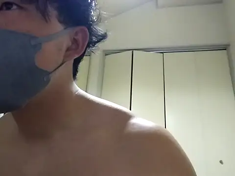 Snapshot of taaaaaa- chatting on February 25, 2026, 3:12 pm taaaaaa- online show from February 25, 2026, 3:12 pm