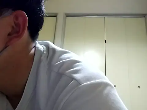 Snapshot of taaaaaa- chatting on January 8, 2026, 11:05 am taaaaaa- online show from January 8, 2026, 11:05 am