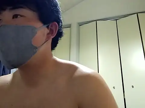 Snapshot of taaaaaa- chatting on February 24, 2026, 11:33 am taaaaaa- online show from February 24, 2026, 11:33 am