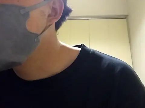 Snapshot of taaaaaa- chatting on February 9, 2026, 12:36 pm taaaaaa- online show from February 9, 2026, 12:36 pm