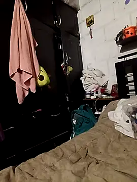 Antonela45 online show from February 5, 2026, 11:44 pm