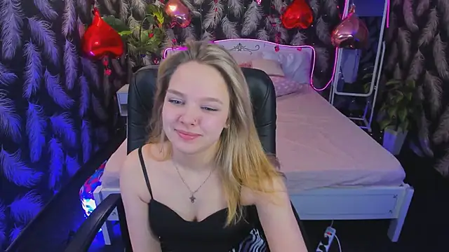 EmilyBlaze online show from March 7, 2025, 3:08 am