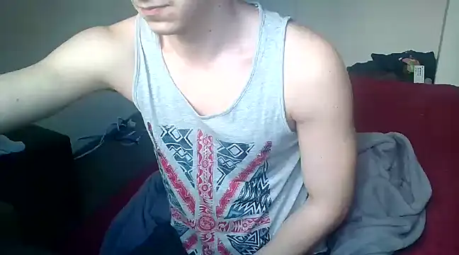 Snapshot of Enoch981 chatting on March 5, 2025, 9:27 am Enoch981 online show from March 5, 2025, 9:27 am