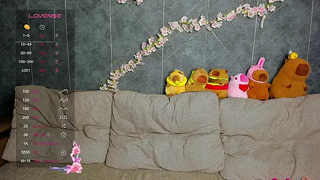 Snapshot of EvaTheHeart chatting on February 7, 2026, 6:05 pm EvaTheHeart online show from February 7, 2026, 6:05 pm