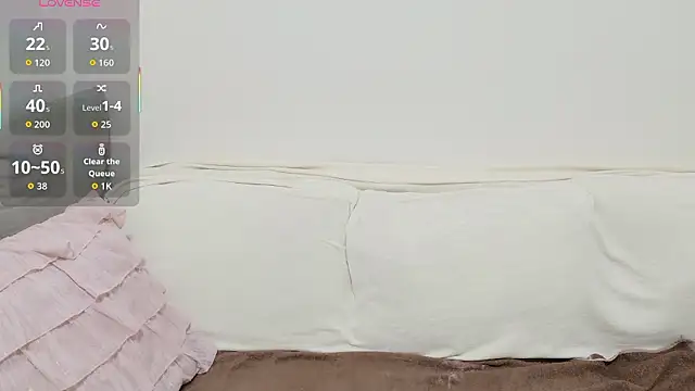 pppYukaqqq online show from October 31, 2025, 10:34 am