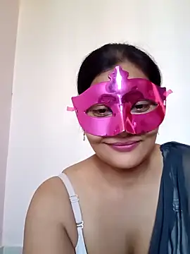 Ronak kaur online show from October 14, 2025, 4:57 am