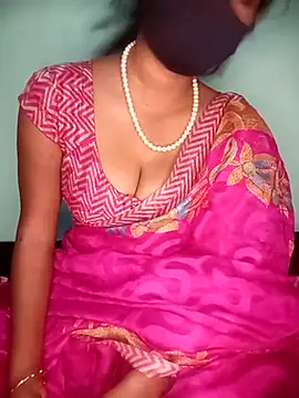 Queen janu1 online show from March 5, 2025, 10:10 pm