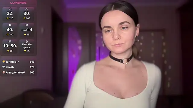 Snapshot of lanaloulou chatting on December 3, 2025, 11:47 pm lanaloulou online show from December 3, 2025, 11:47 pm