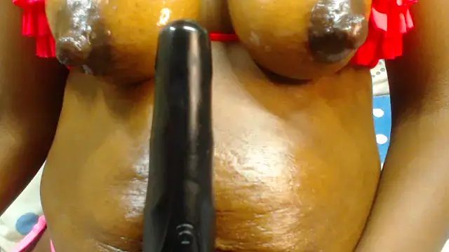 Snapshot of DarkSultryxxxx chatting on November 10, 2025, 2:38 am DarkSultryxxxx online show from November 10, 2025, 2:38 am