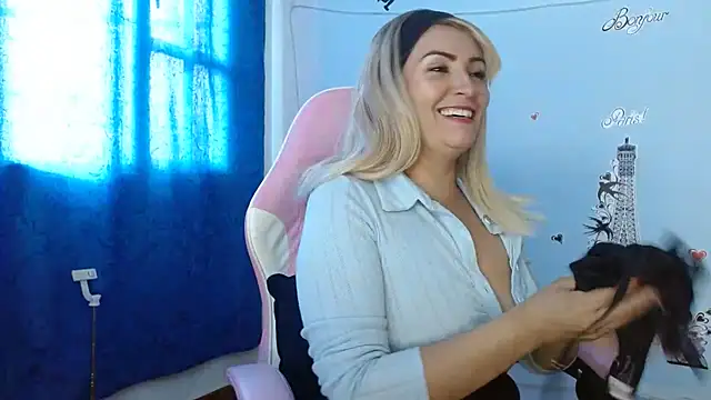 nanis milf online show from April 19, 2026, 1:34 pm