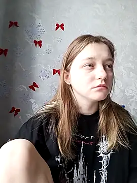 Snapshot of Bonechka chatting on December 23, 2025, 7:18 am Bonechka online show from December 23, 2025, 7:18 am