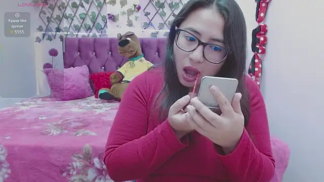 Snapshot of Anny__cute chatting on September 9, 2025, 8:29 pm Anny cute online show from September 9, 2025, 8:29 pm