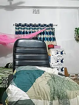 sexy-trisha1 online show from May 12, 2026, 6:47 pm