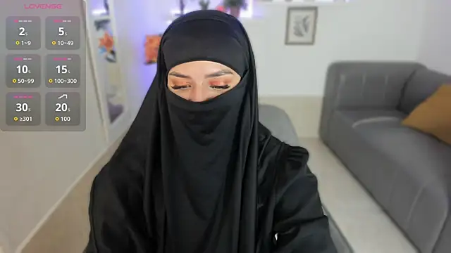 Snapshot of salma_arabicc chatting on December 15, 2025, 4:29 am salma arabicc online show from December 15, 2025, 4:29 am