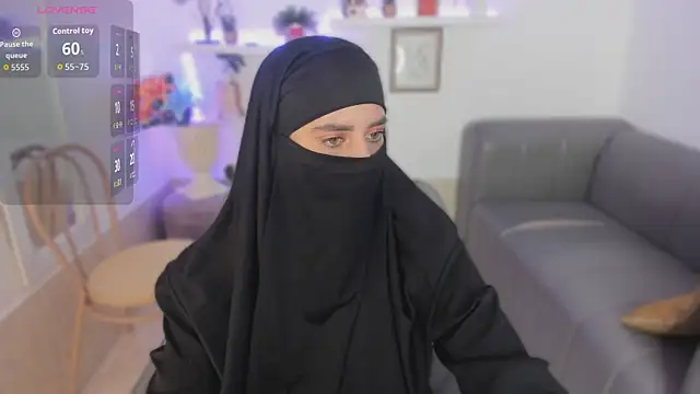 Snapshot of salma_arabicc chatting on November 25, 2025, 4:24 am salma arabicc online show from November 25, 2025, 4:24 am