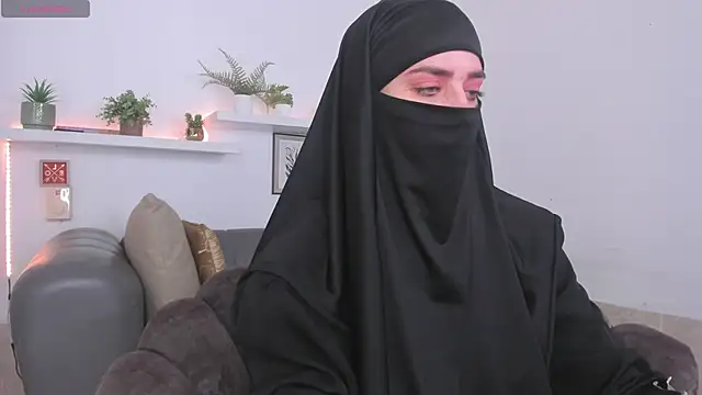 Snapshot of salma_arabicc chatting on June 2, 2026, 6:57 am salma arabicc online show from June 2, 2026, 6:57 am
