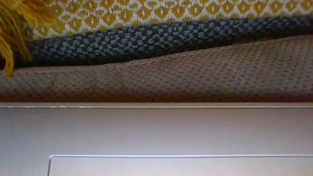 Valentinette online show from November 14, 2025, 8:56 pm