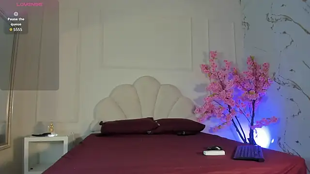 Candaceoweens online show from November 1, 2025, 3:46 am