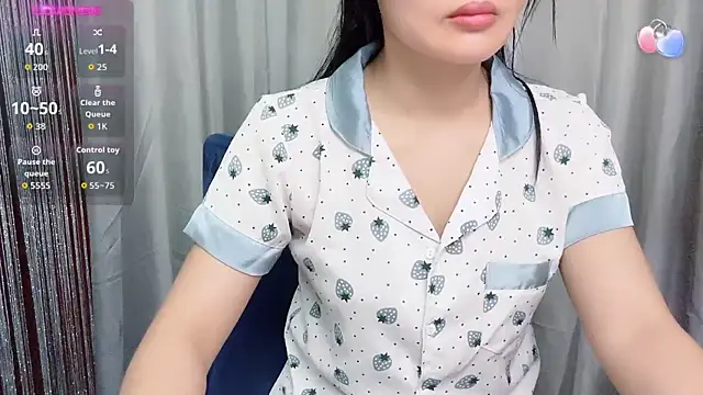 Snapshot of seangBibi chatting on April 15, 2026, 1:22 am seangBibi online show from April 15, 2026, 1:22 am