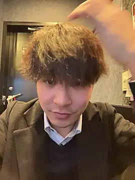 Snapshot of waka3232 chatting on December 14, 2025, 12:50 am waka3232 online show from December 14, 2025, 12:50 am