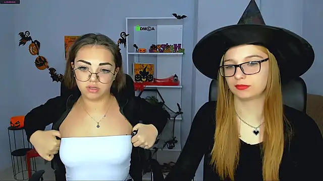 Snapshot of kiki_swan chatting on October 31, 2025, 7:16 am kiki swan online show from October 31, 2025, 7:16 am