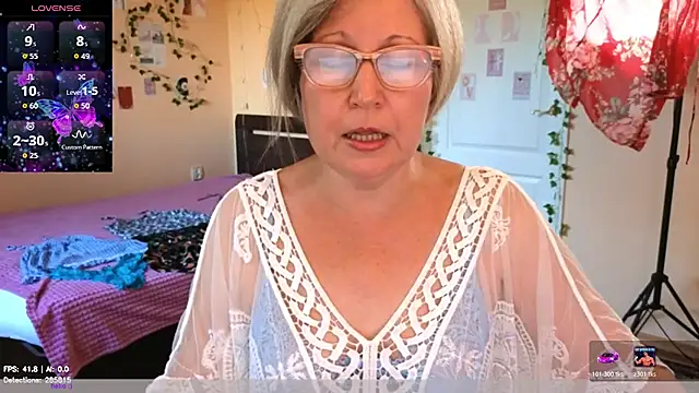 Snapshot of Wane_Witch chatting on July 27, 2026, 3:41 pm Wane Witch online show from July 27, 2026, 3:41 pm