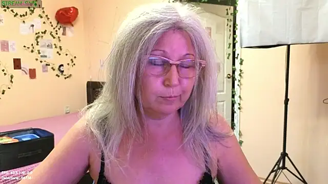 Snapshot of Wane_Witch chatting on July 29, 2026, 4:28 pm Wane Witch online show from July 29, 2026, 4:28 pm