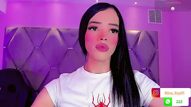 Nina Keyli online show from November 29, 2025, 7:47 pm