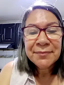 Snapshot of victoria_wayne chatting on October 29, 2025, 10:03 am victoria wayne online show from October 29, 2025, 10:03 am