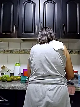 Snapshot of victoria_wayne chatting on December 1, 2025, 9:54 am victoria wayne online show from December 1, 2025, 9:54 am