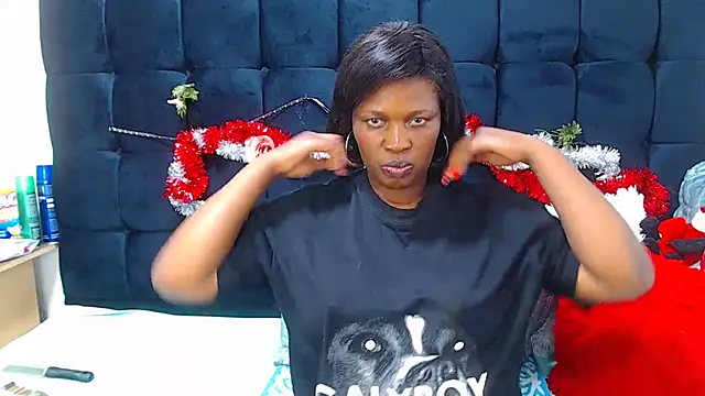 TaurusClitCake online show from December 2, 2025, 5:25 pm