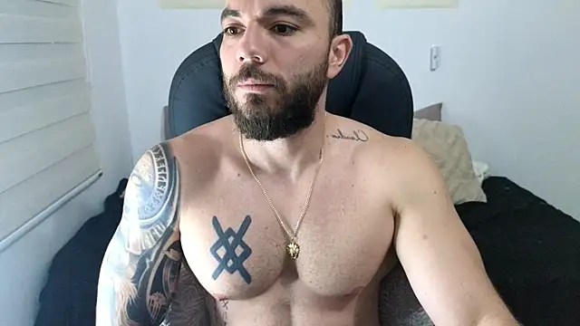 Isaac Carter online show from November 2, 2025, 11:04 am