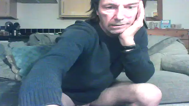 Snapshot of Grower_and_shower chatting on October 7, 2025, 7:59 pm Grower and shower online show from October 7, 2025, 7:59 pm