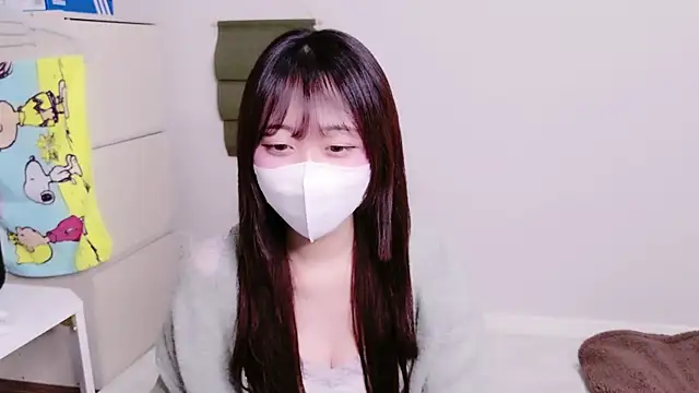 Snapshot of Rodrigues_Lucas chatting on March 21, 2025, 3:35 pm Rodrigues Lucas online show from March 21, 2025, 3:35 pm